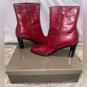 Women’s Heeled Boots